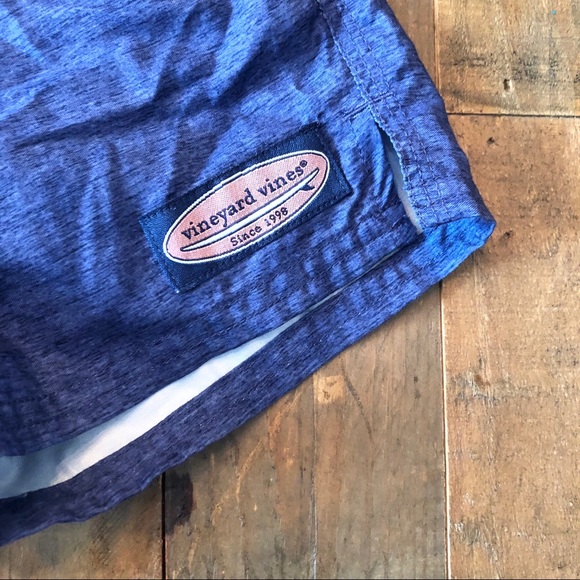 VINEYARD VINES Deck Stripe Chappy Trunks - Picture 3 of 7